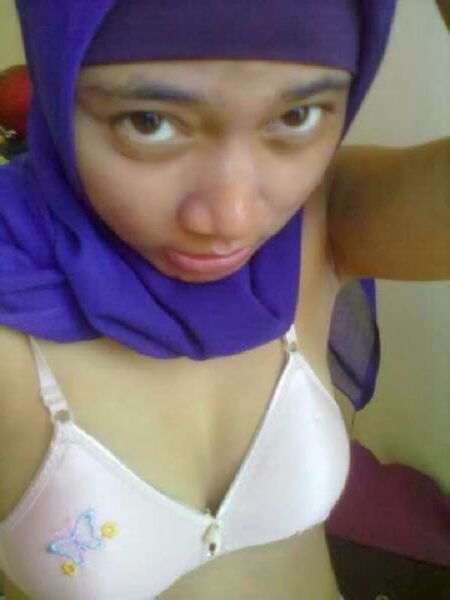 jilbab ngentot