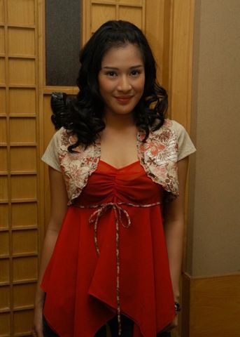 cewek cantik bugil