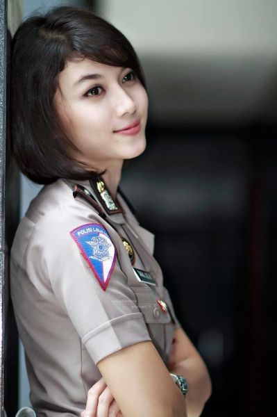 polwan cantik polda bengkulu