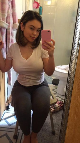 big booty girlfriend