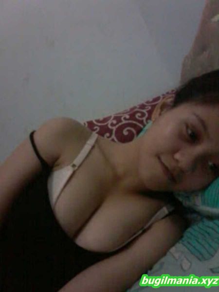cewek bugil