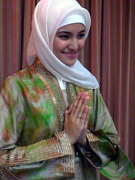 shireen sungkar bugil