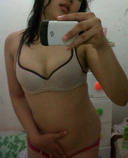 memek mulus bugil