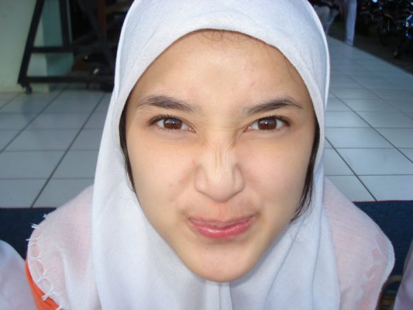 gambar gadis ngangkang