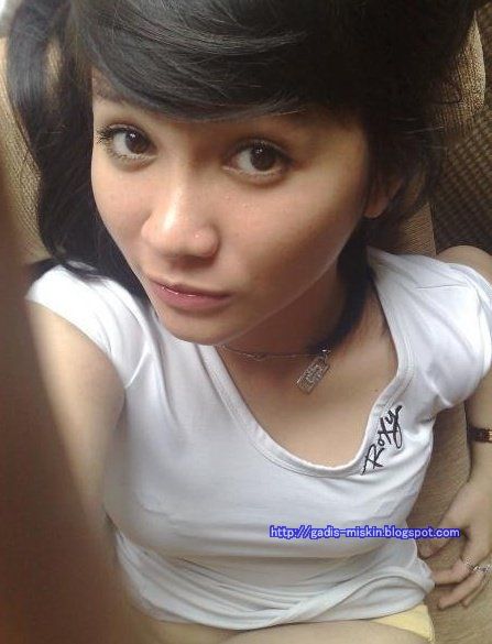 cewek cantik bugil