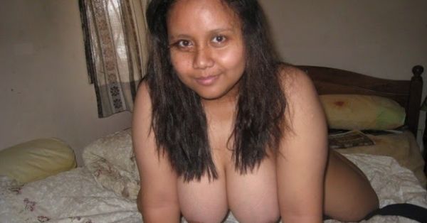 gambar wanita telanjang bulat pipis