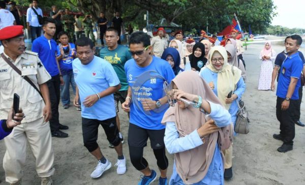 kumpulan paha mulus emak emak