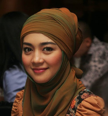 artis top indonesia