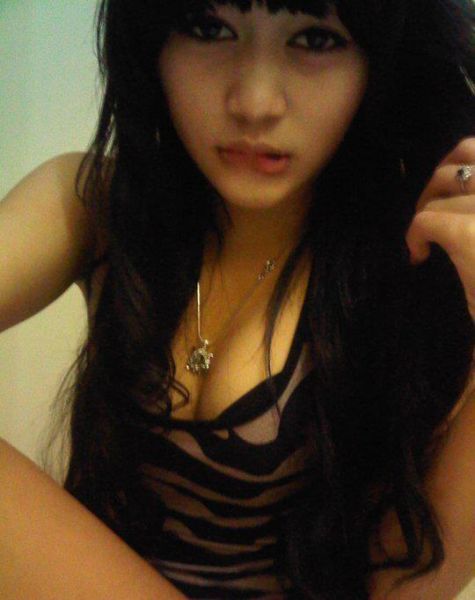 ibu tiri hot