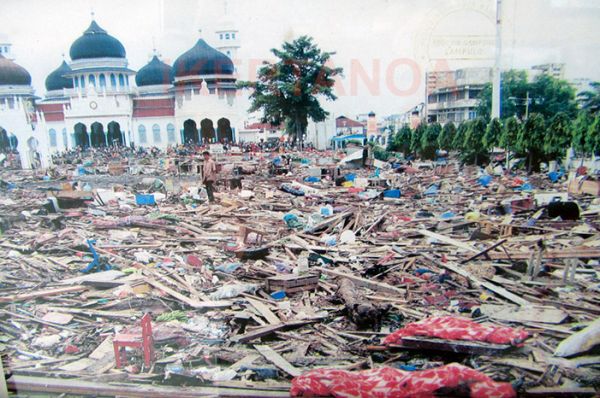 pltd apung banda aceh