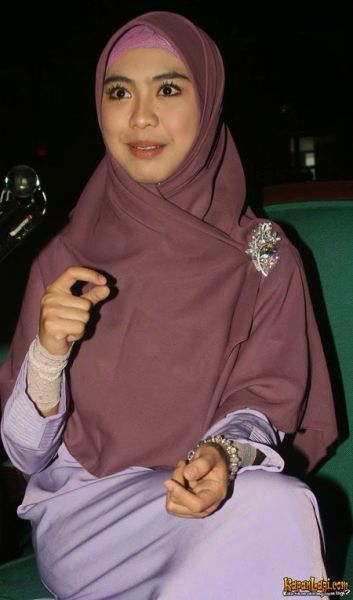 gambar jilbab cantik