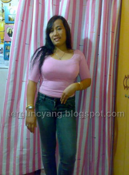 istri cantik bugil