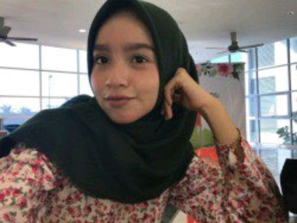 memek jilbab cantik