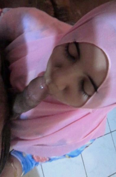 jilbab pamer toket