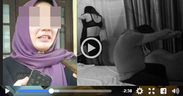 seorang wanita cantik dan seksi