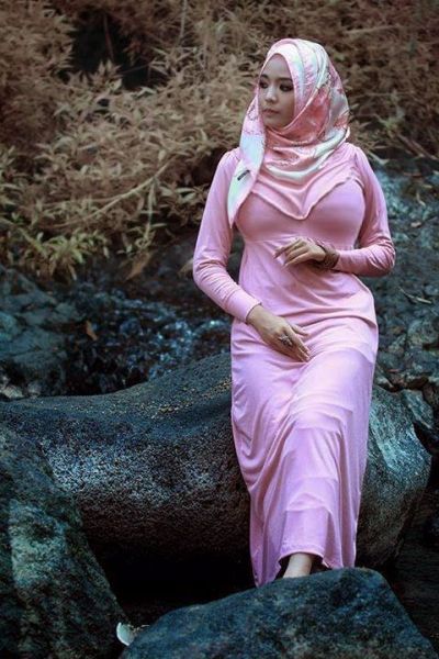 jilbab bidan