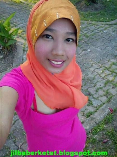 jilbab basah