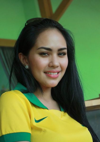 artis cantik ngentot