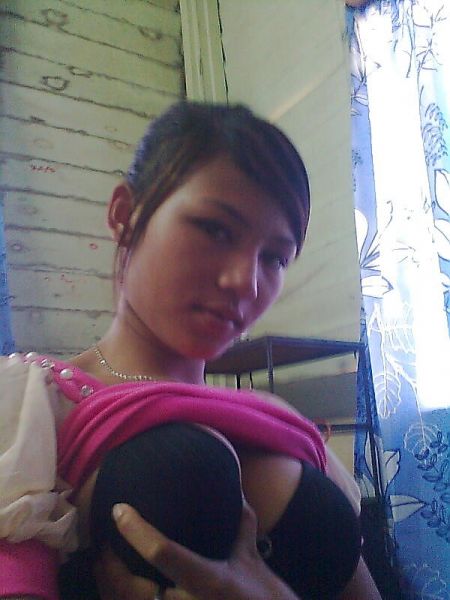 abg ngocok memek