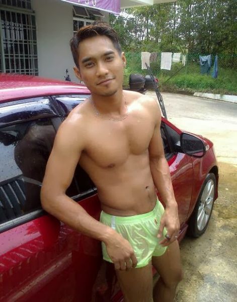 masuk ke memek